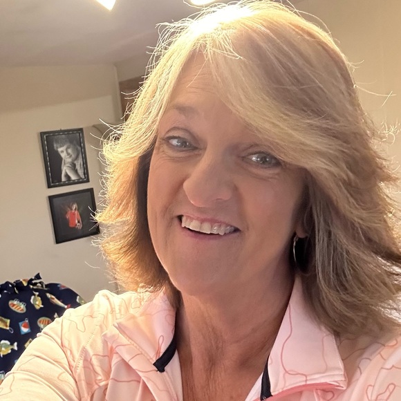 Meet your Posher, D - Picture 1 of 1